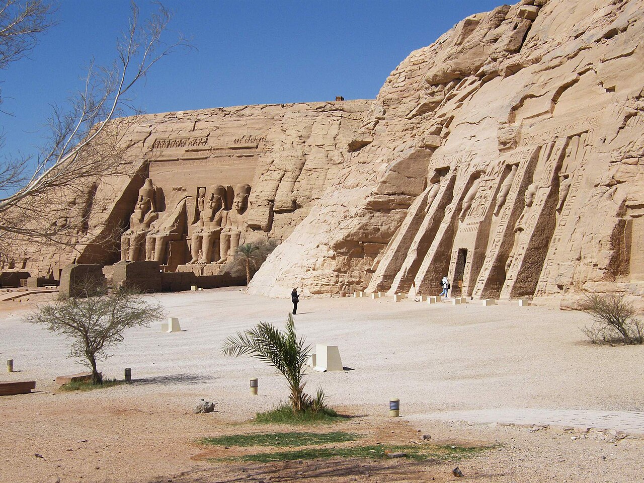 Construction begins at Abu Simbel historical illustration